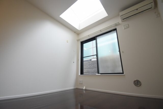 物件内観写真16　(※別部屋参考画像です。)