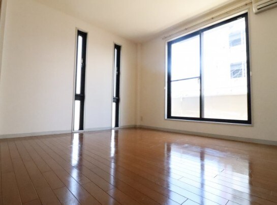 物件内観写真3　(※他部屋参照※)