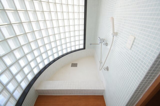 物件内観写真8　(ペット足洗い場)