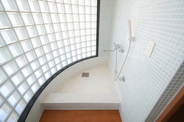 建物設備(ペット足洗い場)