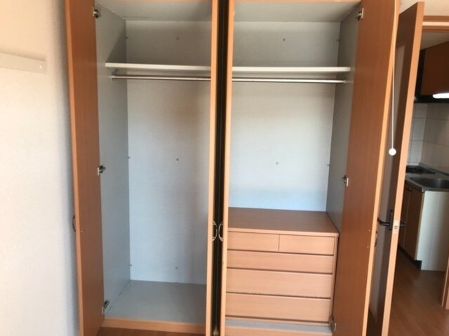 物件内観写真5　(同物件別部屋参考写真です。)