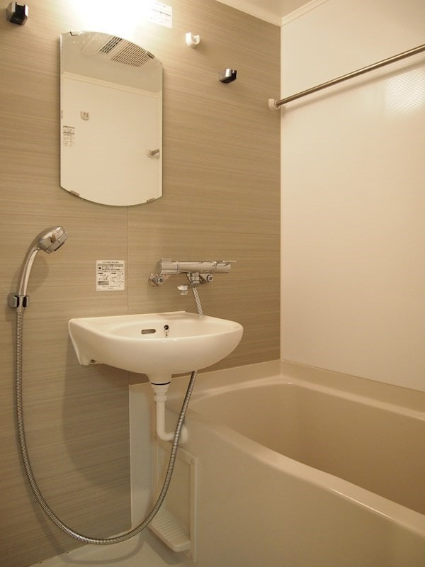 物件内観写真8　(同物件別部屋参考写真です。)