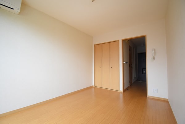 居室(※別室参考写真)