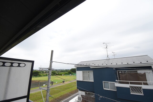 物件内観写真15　(※別室参考写真)