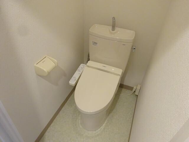 物件内観写真6　(同仕様写真)