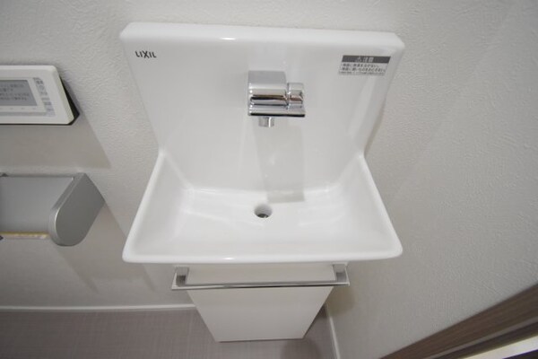 洗面・脱衣所(同物件別部屋参考写真です。)