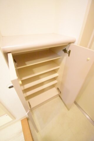 物件内観写真8　(同物件別部屋参考写真です。)