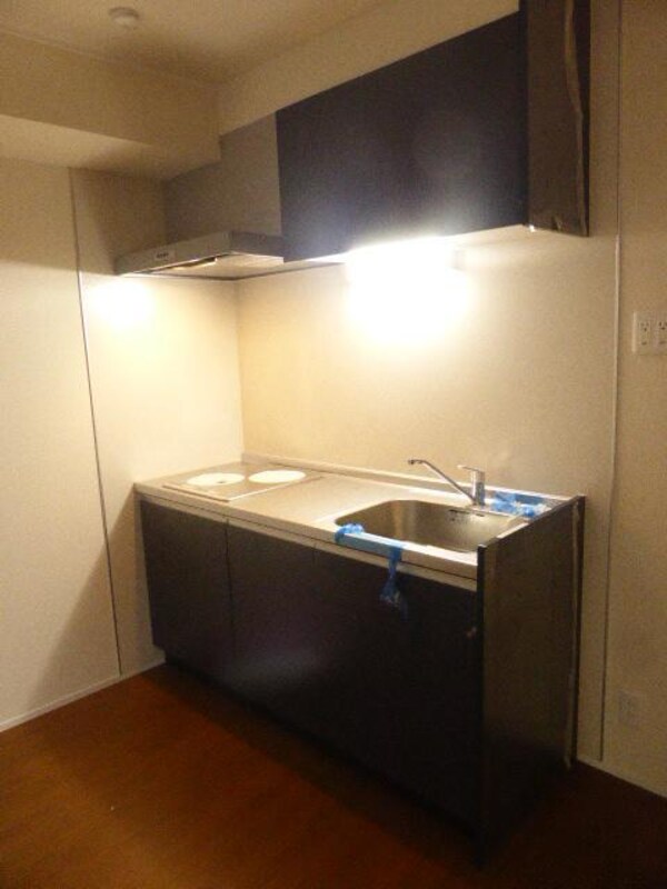 キッチン(同物件別部屋参考写真です。)