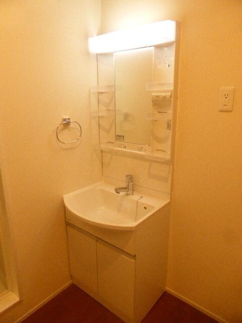 物件内観写真5　(同物件別部屋参考写真です。)