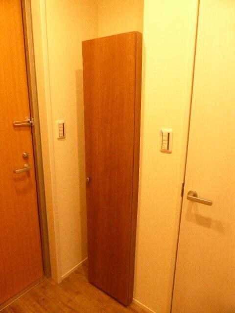 物件内観写真8　(同物件別部屋参考写真です。)