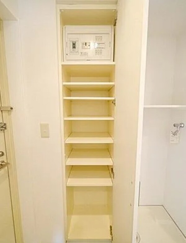収納