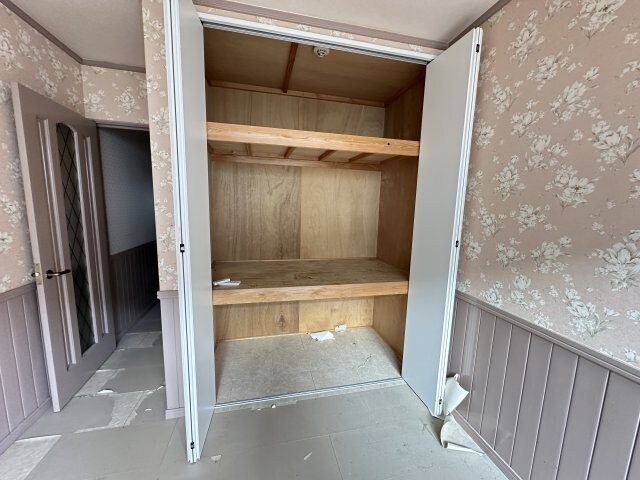 物件内観写真12　(※リフォーム前)