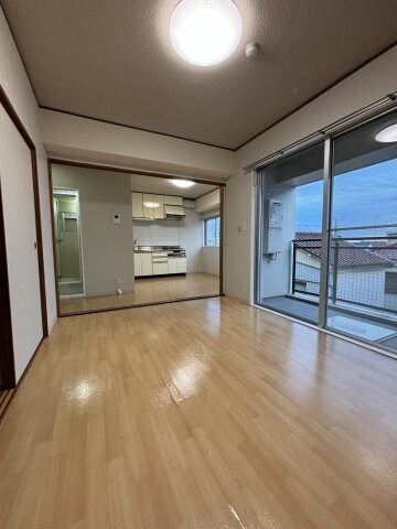 物件内観写真10　(※別部屋参考画像です。)