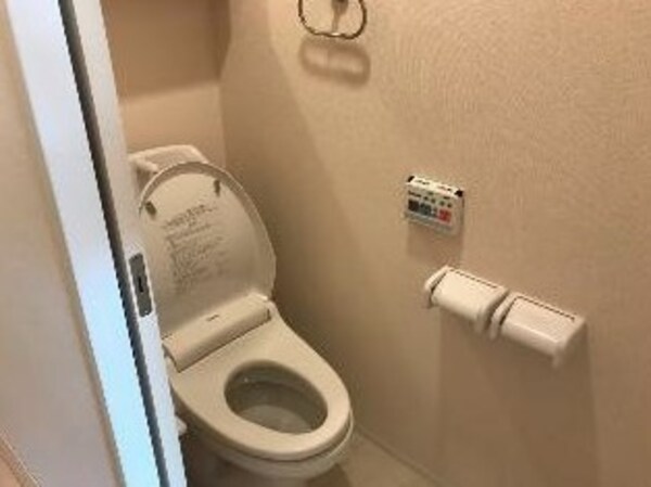 トイレ(同施工会社参考写真です。)
