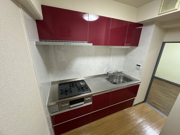 キッチン(※同建物別部屋参考写真)