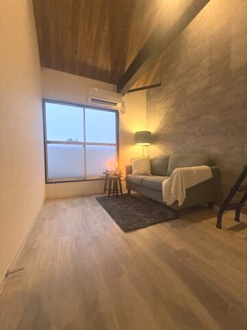 物件内観写真4　(※別部屋参考画像です。)