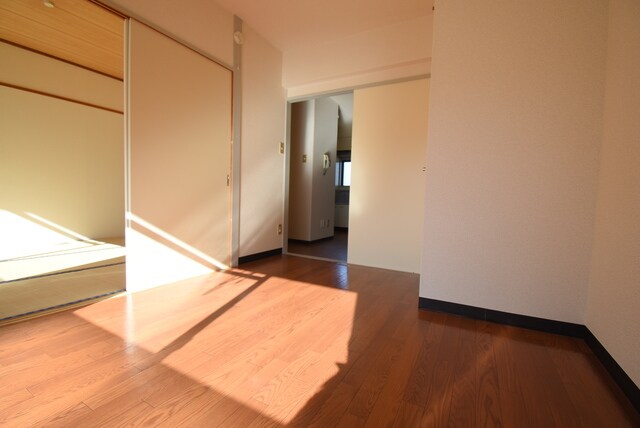 物件内観写真20　(※別室参考写真)