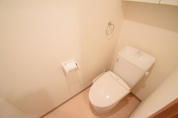 トイレ(※別室参考写真)