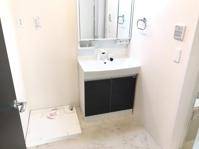 物件内観写真20　(洗面)