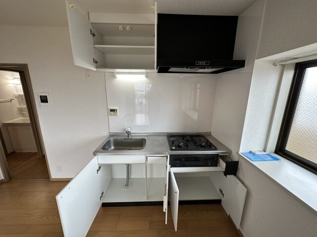 物件内観写真8　(※別室参考写真)