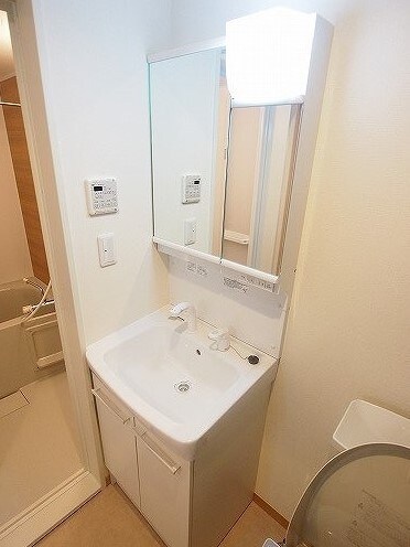 物件内観写真9　(同物件別部屋参考写真です。)