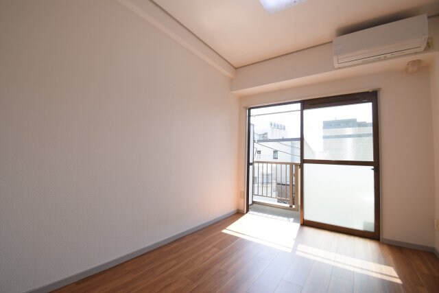 物件内観写真2　(同仕様写真)