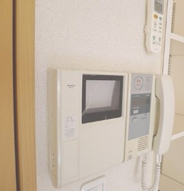 セキュリティ(同物件別部屋参考写真です。)