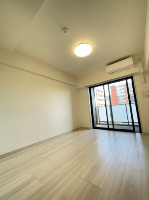 居室(※同仕様別部屋の写真です)
