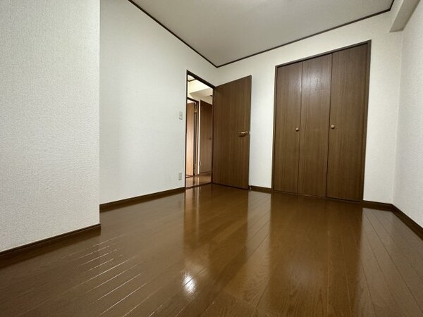 居室(※別室参考写真)