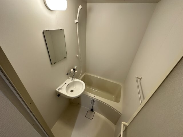 物件内観写真5　(※別室参考写真)