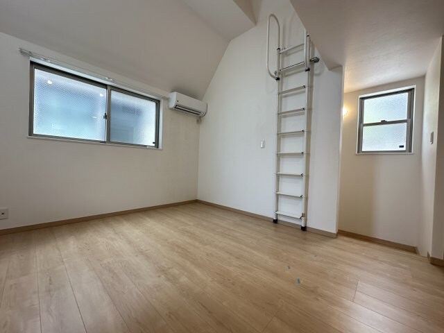 物件内観写真8　(※別室参考写真)