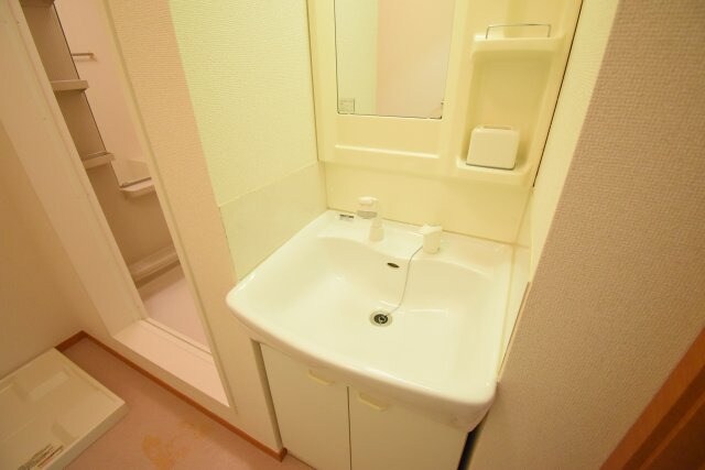 物件内観写真6　(※別部屋参考画像です。)