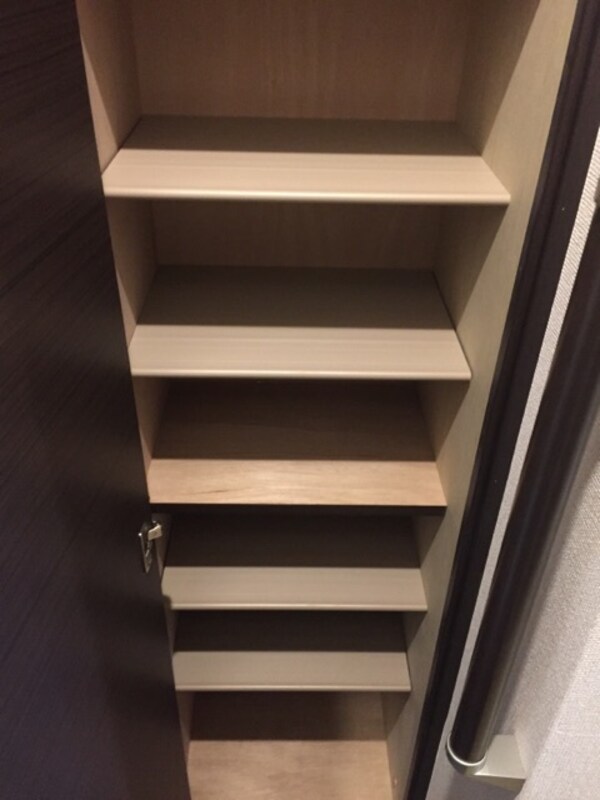 玄関(同仕様写真)