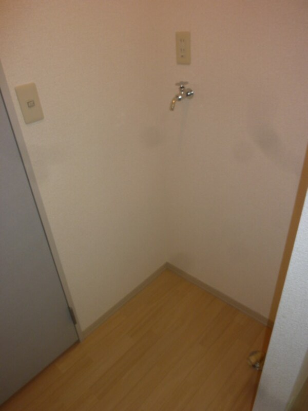 建物設備(※他号室写真　現在リフォーム・清掃中)