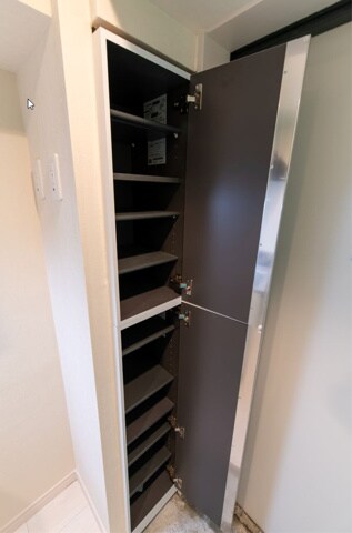 物件内観写真11　(きれいな玄関です)