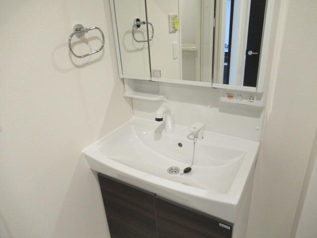 物件内観写真13　(洗髪洗面化粧台（イメージ）)