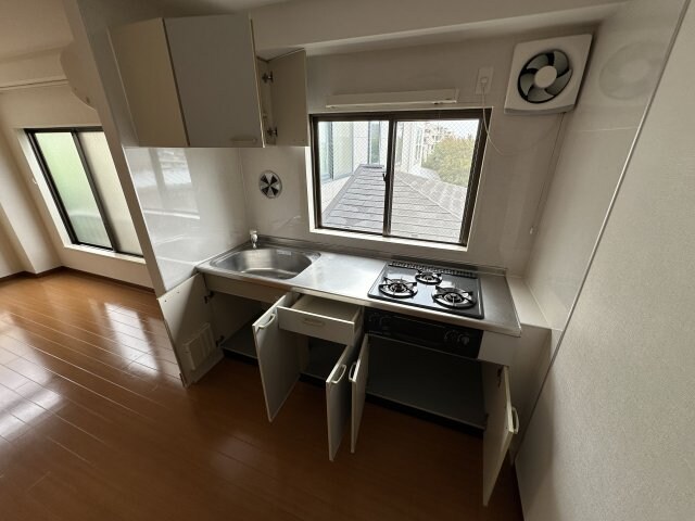 物件内観写真5　(※別室参考写真)