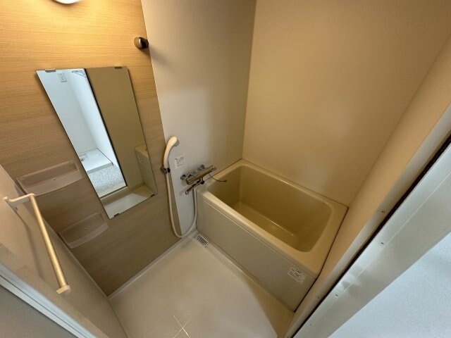 物件内観写真7　(※別室参考写真)