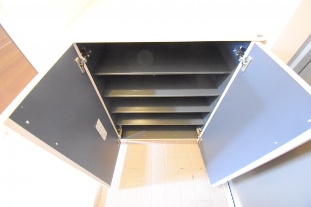 物件内観写真10　(他号室写真)