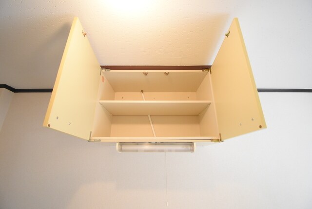 物件内観写真12　(※別室参考写真)