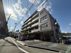 プランドール（南大沢１）外観写真