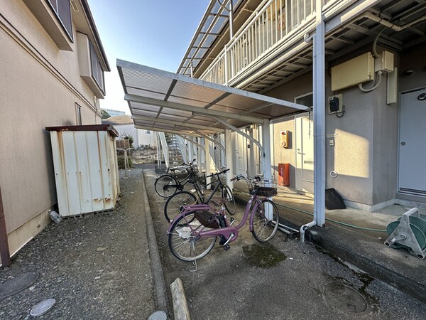 敷地内/建物