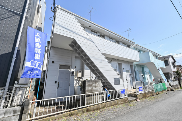 セブンハイツ