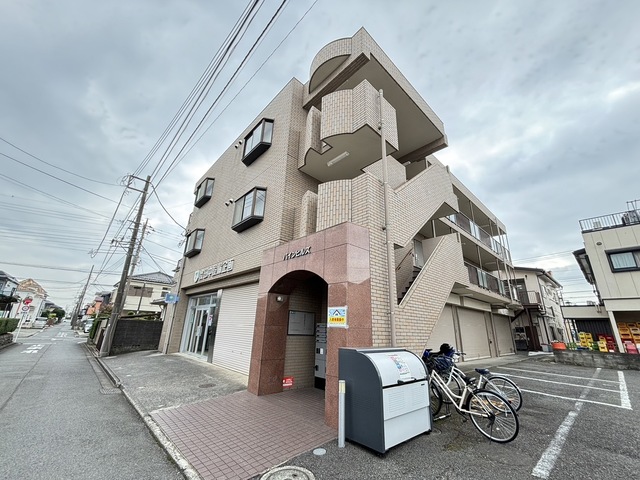 パインヒルズ