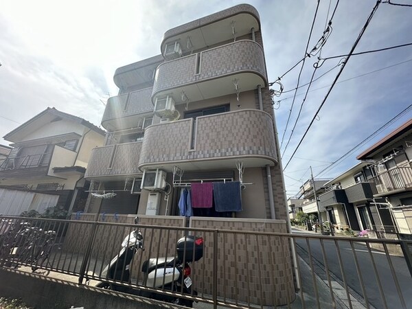 敷地内/建物