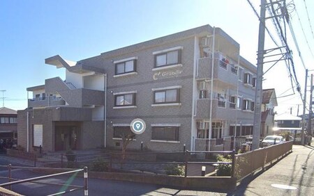 グランディール（原宿4）外観写真