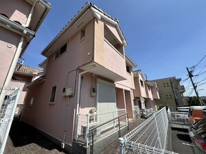アプリコーゼC外観写真