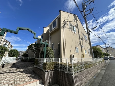 ヌーベルヴィラ　E棟外観写真