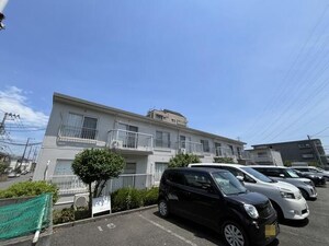秋元ファミリーハイツⅡ外観写真