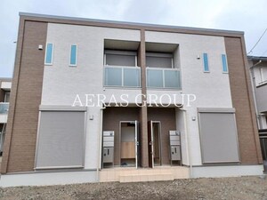 WING COURT B外観写真